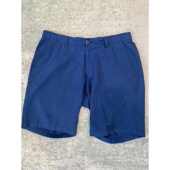 Under Armour HeatGear Men’s Shorts 38 Blue Loose Fit Performance Golf Casual - Picture 1 of 5